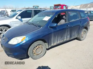 2004 Toyota Matrix Std z VIN 2T1LR32E04C170092, wystawiony jako IAAI lot #41805469 z przebiegiem 233 072 mil mil oraz . Historia ofert i sprzedaży dostępna na DreamBid. Obrazek 2.
