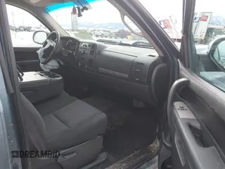 2011 Chevrolet Silverado 1500 LT with VIN 3GCPKSE30BG189500, listed as a IAAI auction lot 41657850 with 147,460 mi miles and . Bid and sale history available at DreamBid. Image 5.