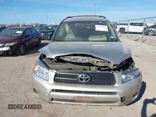 2007 Toyota RAV4 with VIN JTMZD33V175038628, listed as a IAAI auction lot 41342974 with 255,518 mi miles. Bid and sale history available at carsss.com. Image 12.