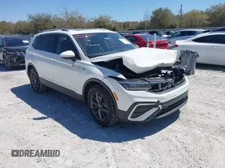 2024 Volkswagen Tiguan SE with VIN 3VVNB7AX2RM022579, listed as a IAAI auction lot 41819850 with 8,651 mi miles and . Bid and sale history available at DreamBid. Image 1.