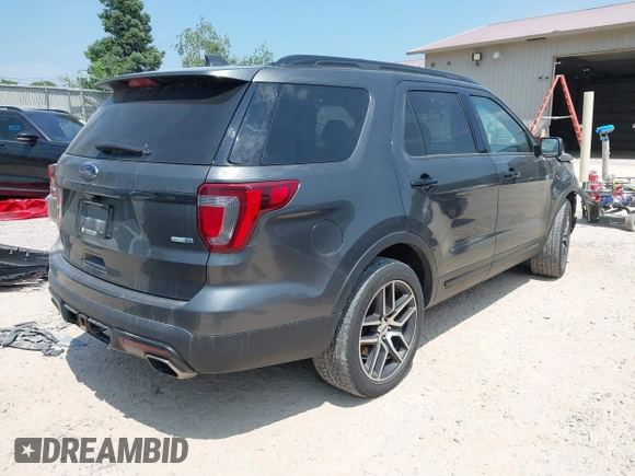 2017 Ford Explorer Sport z VIN 1FM5K8GT3HGB53095, wystawiony jako IAAI lot #42427164 z przebiegiem 120 362 mil mil oraz . Historia ofert i sprzedaży dostępna na DreamBid. Obrazek 4.
