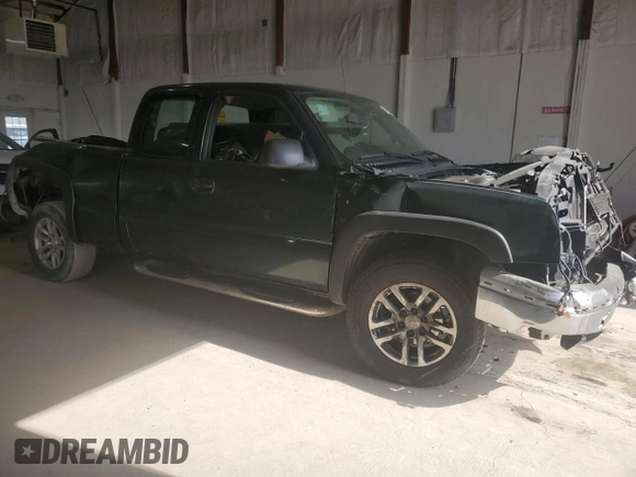 2005 Chevrolet Silverado 1500 with VIN 1GCEK19VX5E165147, listed as a Copart auction lot 48478235 with 0 mi miles and Salvage Title. Bid and sale history available at carsss.com. Image 4.
