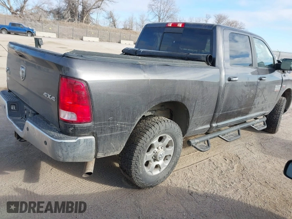 2018 Ram 2500 Big Horn with VIN 3C6UR5DJ8JG283615, listed as a IAAI auction lot 41276125 with 72,740 mi miles. Bid and sale history available at carsss.com. Image 4.