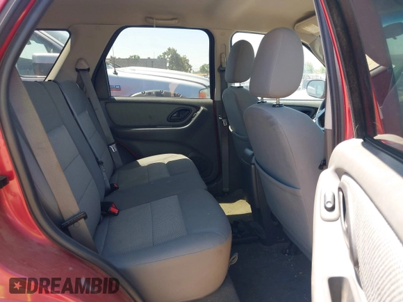 2006 Ford Escape Hybrid z VIN 1FMYU96H46KC44297, wystawiony jako IAAI lot #42689864 z przebiegiem 130 631 mil mil oraz . Historia ofert i sprzedaży dostępna na DreamBid. Obrazek 8.