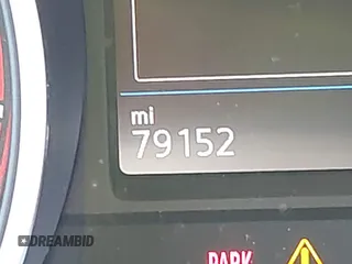 2018 Volkswagen Tiguan SEL z VIN 3VV3B7AX1JM214734, wystawiony jako IAAI lot #42473627 z przebiegiem 79 152 mil mil oraz . Historia ofert i sprzedaży dostępna na DreamBid. Obrazek 15.