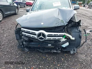 2017 Mercedes-Benz GLS 550 with VIN 4JGDF7DE4HA838922, listed as a IAAI auction lot 42617326 with 86,035 mi miles and . Bid and sale history available at DreamBid. Image 11.