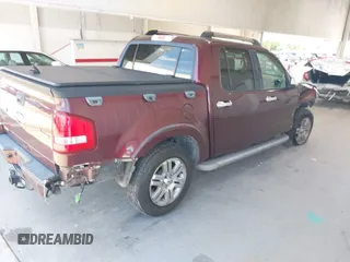 2007 Ford Explorer Sport Trac Limited z VIN 1FMEU33857UB31629, wystawiony jako IAAI lot #42611001 z przebiegiem 128 825 mil mil oraz . Historia ofert i sprzedaży dostępna na DreamBid. Obrazek 4.