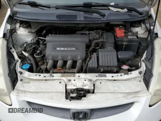 2007 Honda Fit with VIN JHMGD38437S015584, listed as a Copart auction lot 53328825 with 141,664 mi miles and Salvage Title. Bid and sale history available at carsss.com. Image 11.
