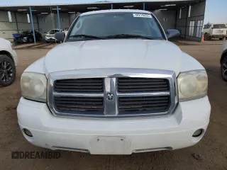 2007 Dodge Dakota SLT with VIN 1D7HW48P17S172620, listed as a Copart auction lot 48219055 with 136,230 mi miles and Salvage Title. Bid and sale history available at carsss.com. Image 5.