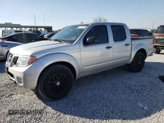 2018 Nissan Frontier Desert Runner with VIN 1N6DD0ER2JN758484, listed as a Copart auction lot 44131765 with 102,028 mi miles and Salvage title. Bid and sale history available at DreamBid. Image 1.