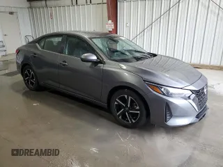 2024 Nissan Sentra SV z VIN 3N1AB8CVXRY332327, wystawiony jako Copart lot #59234505 z przebiegiem 26 950 mil mil oraz Czysty tytuł • Clean title. Historia ofert i sprzedaży dostępna na DreamBid. Obrazek 4.
