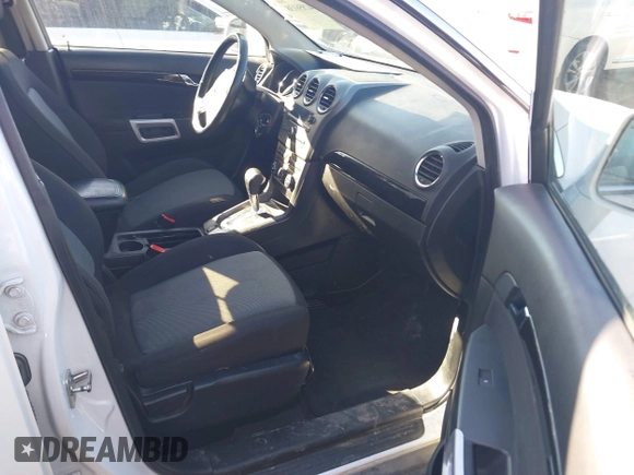 2014 Chevrolet Captiva Sport LS z VIN 3GNAL2EK2ES648528, wystawiony jako IAAI lot #41856138 z przebiegiem 135 511 mil mil oraz . Historia ofert i sprzedaży dostępna na DreamBid. Obrazek 5.