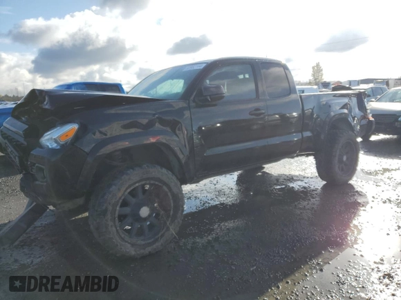 2016 Toyota Tacoma SR z VIN 5TFSX5EN7GX042706, wystawiony jako Copart lot #80982144 z przebiegiem 108 048 mil mil oraz Szkoda całkowita • Salvage title. Historia ofert i sprzedaży dostępna na DreamBid. Obrazek 1.