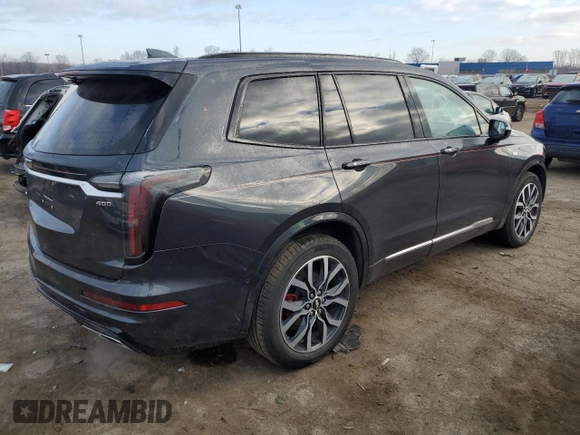 2022 Cadillac XT6 Sport with VIN 1GYKPGRS0NZ177677, listed as a Copart auction lot 81259824 with 13,935 mi miles and Clean Title. Bid and sale history available at carsss.com. Image 3.