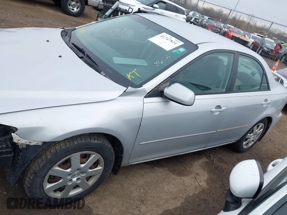 2007 Mazda 6 i Sport VE with VIN 1YVHP80C975M32228, listed as a IAAI auction lot 41747821 with 115,741 mi miles and . Bid and sale history available at carsss.com. Image 15.