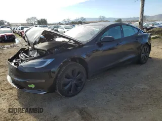 2023 Tesla Model S с VIN 5YJSA1E57PF507456, выставлен на аукционе Copart как лот 44649945 с пробегом 8 760 миль миль и Списание • Salvage title. История ставок и продаж доступна на DreamBid. Изображение 1.