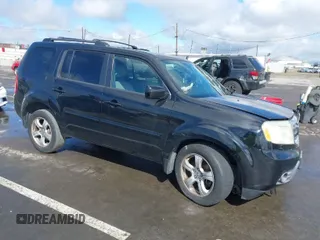 2013 Honda Pilot EX-L with VIN 5FNYF3H50DB036488, listed as a IAAI auction lot 41785377 with 1 mi miles. Bid and sale history available at carsss.com. Image 1.