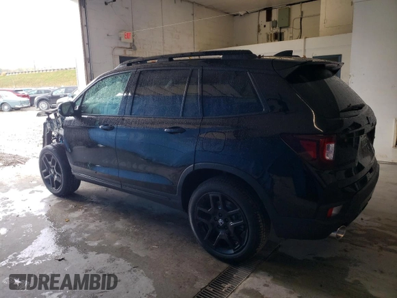 2025 Honda Passport Black Edition z VIN 5FNYF8H80SB002779, wystawiony jako Copart lot #75640054 z przebiegiem 269 mil mil oraz Szkoda całkowita • Salvage title. Historia ofert i sprzedaży dostępna na DreamBid. Obrazek 2.