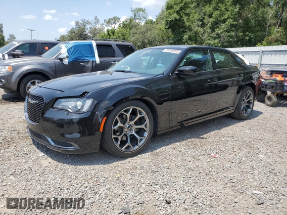 2018 Chrysler 300 Touring z VIN 2C3CCAAG9JH341047, wystawiony jako Copart lot #55899205 z przebiegiem 24 658 mil mil oraz Szkoda całkowita • Salvage title. Historia ofert i sprzedaży dostępna na DreamBid. Obrazek 1.