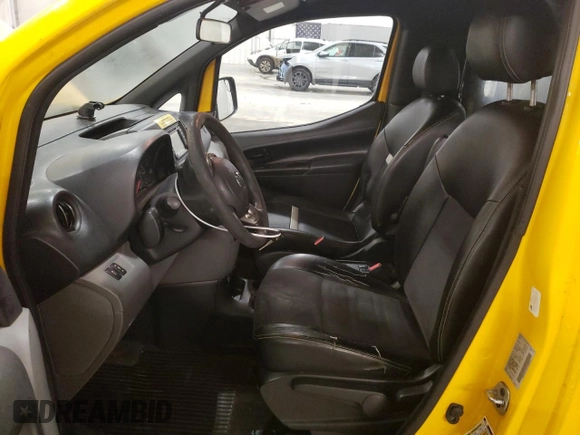 2016 Nissan NV200 z VIN 3N8CM0JT2GK700054, wystawiony jako Copart lot #80634794 z przebiegiem 170 180 mil mil oraz Czysty tytuł • Clean title. Historia ofert i sprzedaży dostępna na DreamBid. Obrazek 7.