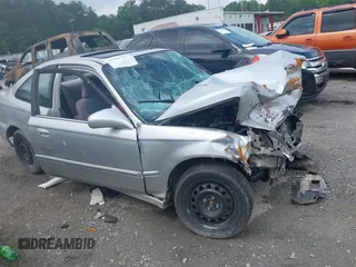 1998 Honda Civic EX z VIN 1HGEJ8244WL035537, wystawiony jako IAAI lot #42288787 z przebiegiem 222 781 mil mil oraz . Historia ofert i sprzedaży dostępna na DreamBid. Obrazek 1.