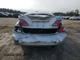 2004 Lexus ES 330 with VIN JTHBA30GX45000664, listed as a Copart auction lot 48038045 with 193,972 mi miles and Non Repairable. Bid and sale history available at carsss.com. Image 6.