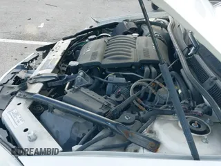 2007 Chevrolet Impala SS z VIN 2G1WD58C979104909, wystawiony jako IAAI lot #42073104 z przebiegiem 133 928 mil mil oraz . Historia ofert i sprzedaży dostępna na DreamBid. Obrazek 20.