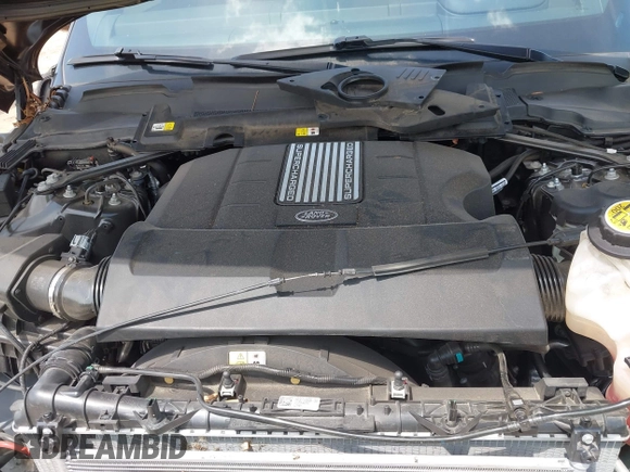 2020 Land Rover Range Rover z VIN SALGS5SE1LA598279, wystawiony jako IAAI lot #42263796 z przebiegiem 64 623 mil mil oraz . Historia ofert i sprzedaży dostępna na DreamBid. Obrazek 10.
