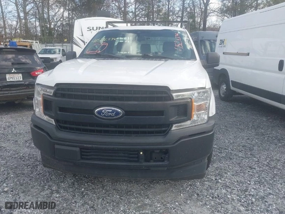2019 Ford F-150 XL with VIN 1FTMF1CB5KKC45676, listed as a IAAI auction lot 41526334 with 220,464 mi miles. Bid and sale history available at carsss.com. Image 6.