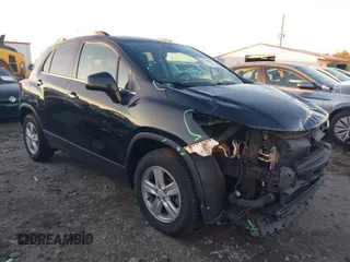 2019 Chevrolet Trax LT with VIN KL7CJPSB2KB897313, listed as a IAAI auction lot 41386111 with 83,355 mi miles. Bid and sale history available at carsss.com. Image 1.