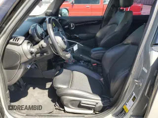 2016 MINI Hardtop 4 Door S z VIN WMWXU3C5XG2B62714, wystawiony jako Copart lot #50371305 z przebiegiem 116 840 mil mil oraz Szkoda całkowita • Salvage title. Historia ofert i sprzedaży dostępna na DreamBid. Obrazek 7.