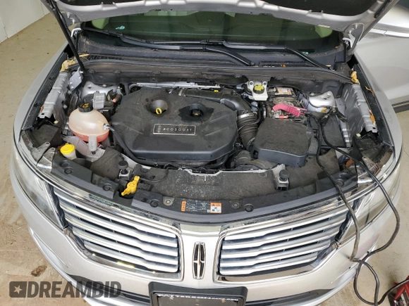 2017 Lincoln MKC Premiere with VIN 5LMCJ1C9XHUL19168, listed as a Copart auction lot 50961935 with 102,513 mi miles and Clean Title. Bid and sale history available at DreamBid. Image 12.