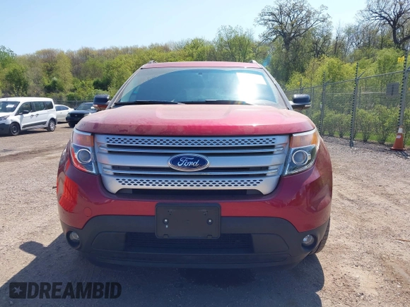 2014 Ford Explorer XLT with VIN 1FM5K8D85EGC34501, listed as a IAAI auction lot 42217841 with 67,830 mi miles and . Bid and sale history available at carsss.com. Image 12.