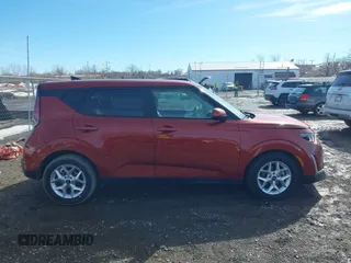 2024 Kia Soul S with VIN KNDJ23AU4R7919070, listed as a IAAI auction lot 41651670 with 3,816 mi miles and . Bid and sale history available at DreamBid. Image 13.