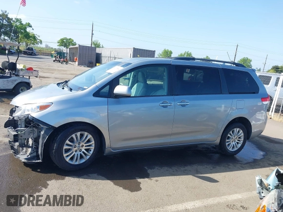 2011 Toyota Sienna XLE AAS with VIN 5TDYK3DC8BS156127, listed as a IAAI auction lot 42103980 with 129,851 mi miles. Bid and sale history available at carsss.com. Image 15.
