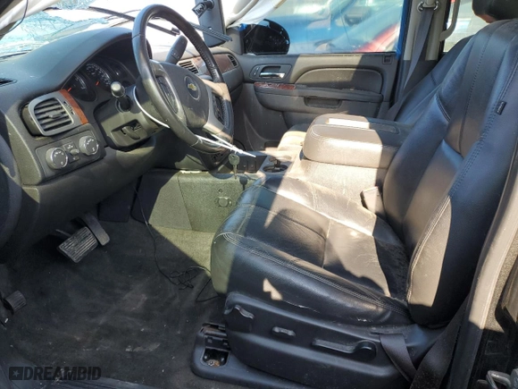 2013 Chevrolet Avalanche LT with VIN 3GNTKFE7XDG241282, listed as a Copart auction lot 81257304 with 189,524 mi miles and Salvage Title. Bid and sale history available at carsss.com. Image 7.