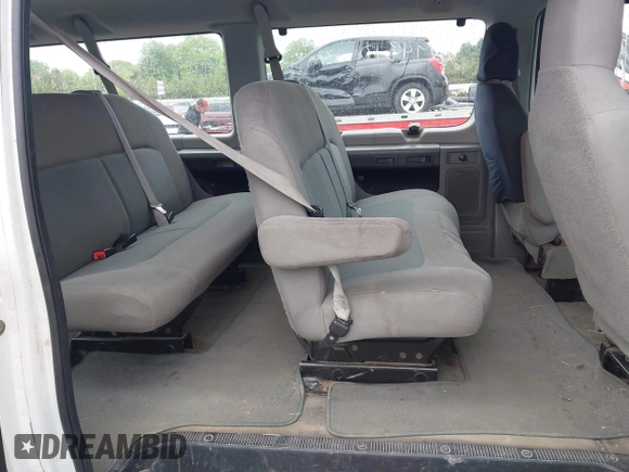 2014 Ford Econoline Passenger XL with VIN 1FBSS3BL9EDA92709, listed as a IAAI auction lot 42294310 with 368,889 mi miles and . Bid and sale history available at DreamBid. Image 8.