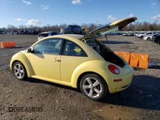 2006 Volkswagen New Beetle Coupe with VIN 3VWSW31C56M405775, listed as a Copart auction lot 45535355 with 96,596 mi miles and Salvage Title. Bid and sale history available at carsss.com. Image 2.