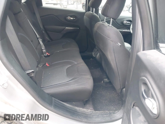 2019 Jeep Cherokee Latitude with VIN 1C4PJMCB9KD214299, listed as a IAAI auction lot 41689632 with 151,786 mi miles. Bid and sale history available at carsss.com. Image 8.