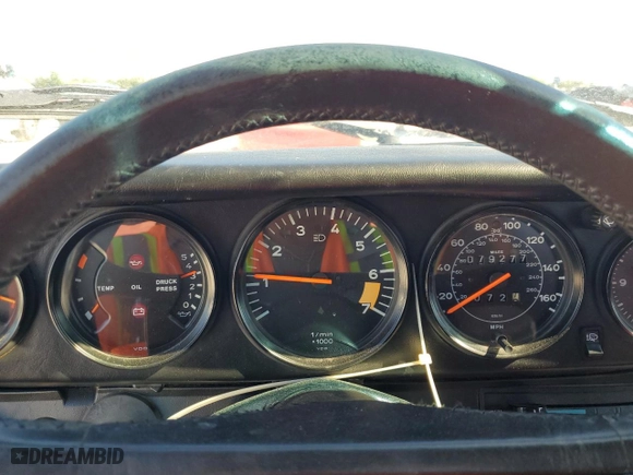 1985 Porsche 911 with VIN WP0EB0910FS170593, listed as a Copart auction lot 82387814 with 79,277 mi miles and Salvage Title. Bid and sale history available at carsss.com. Image 9.