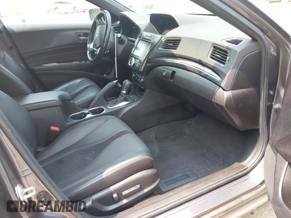 2020 Acura ILX Premium with VIN 19UDE2F81LA006207, listed as a IAAI auction lot 42420093 with 61,127 mi miles and . Bid and sale history available at DreamBid. Image 5.