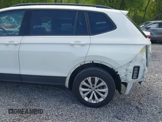 2018 Volkswagen Tiguan S с VIN 3VV1B7AX6JM052719, выставлен на аукционе IAAI как лот 42376937 с пробегом 91 429 миль миль и . История ставок и продаж доступна на DreamBid. Изображение 6.