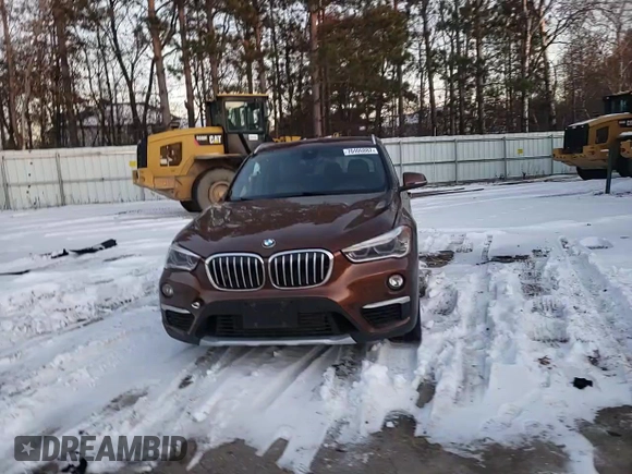2016 BMW X1 xDrive28i with VIN WBXHT3C39G5E55868, listed as a Copart auction lot 70406082 with 0 mi miles. Bid and sale history available at carsss.com. Image 11.