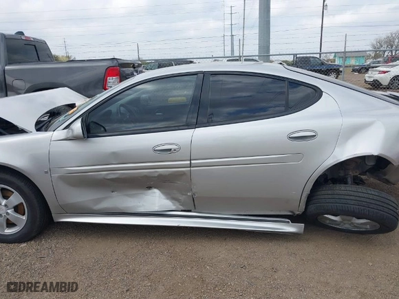 2007 Pontiac Grand Prix with VIN 2G2WP552571156552, listed as a IAAI auction lot 41499605 with NaN miles. Bid and sale history available at carsss.com. Image 15.