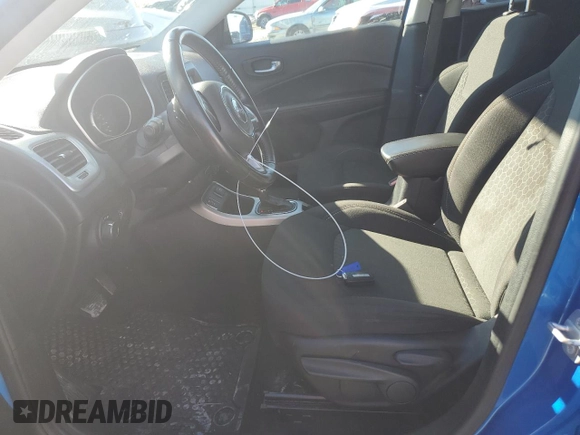 2021 Jeep Compass Sport z VIN 3C4NJCAB9MT573752, wystawiony jako Copart lot #81375004 z przebiegiem 64 735 mil mil oraz Szkoda całkowita • Salvage title. Historia ofert i sprzedaży dostępna na DreamBid. Obrazek 7.
