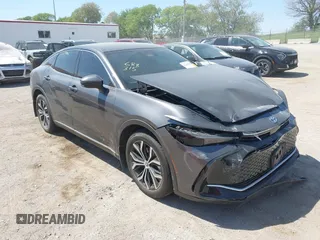 2023 Toyota Crown XLE с VIN JTDAAAAF4P3006693, выставлен на аукционе IAAI как лот 42258729 с пробегом 22 689 миль миль и . История ставок и продаж доступна на DreamBid. Изображение 1.