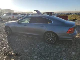 2019 Volvo S90 Momentum with VIN LVY102AK9KP081261, listed as a Copart auction lot 77707634 with 44,603 mi miles and Salvage Title. Bid and sale history available at carsss.com. Image 2.