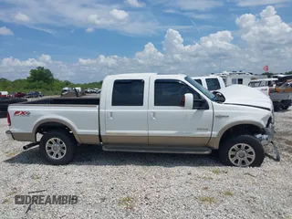 2005 Ford F-250 XL с VIN 1FTSW21P85EC92800, выставлен на аукционе IAAI как лот 42356870 с пробегом 381 270 миль миль и . История ставок и продаж доступна на DreamBid. Изображение 13.