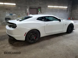 2021 Chevrolet Camaro 2SS z VIN 1G1FG1R72M0116584, wystawiony jako Copart lot #58337025 z przebiegiem 92 806 mil mil oraz Szkoda całkowita • Salvage title. Historia ofert i sprzedaży dostępna na DreamBid. Obrazek 3.