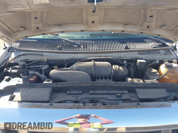 2008 Ford Econoline Passenger XL with VIN 1FBNE31L68DA50492, listed as a IAAI auction lot 42564428 with 138,864 mi miles and . Bid and sale history available at DreamBid. Image 10.